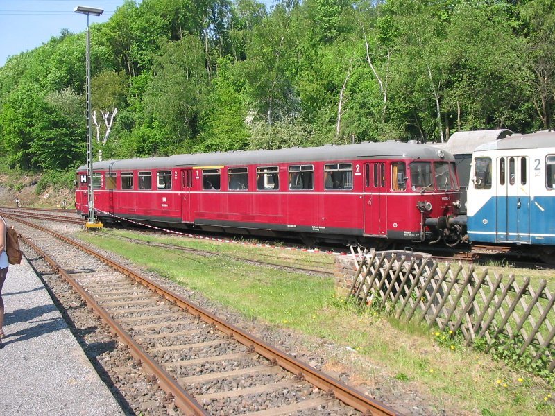 BR 515 556, nebst Beiwagen am 28.04.2007 im Museum Bochum-Dahlhausen.