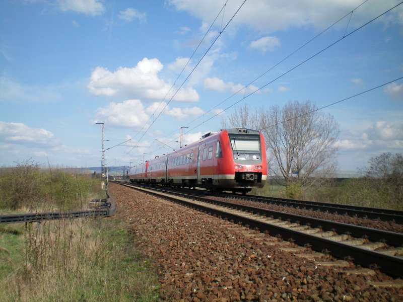 BR 612 600-7 auf der Fahrt Gera.Erfurt 12.04.2008