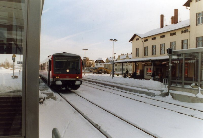 BR 628 im Winter 2005 in Geithain