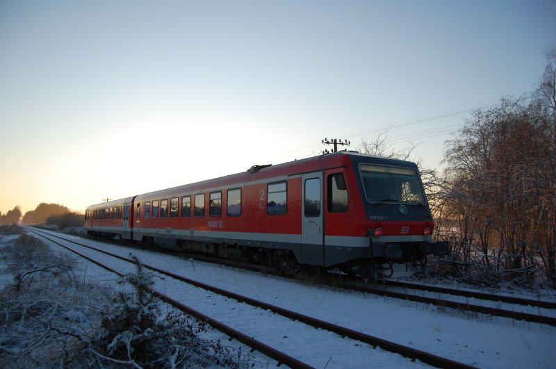 BR 628/928 auf der Strecke Uelzen in Richtung Braunschweig als RB am Winterlichen Abend.
