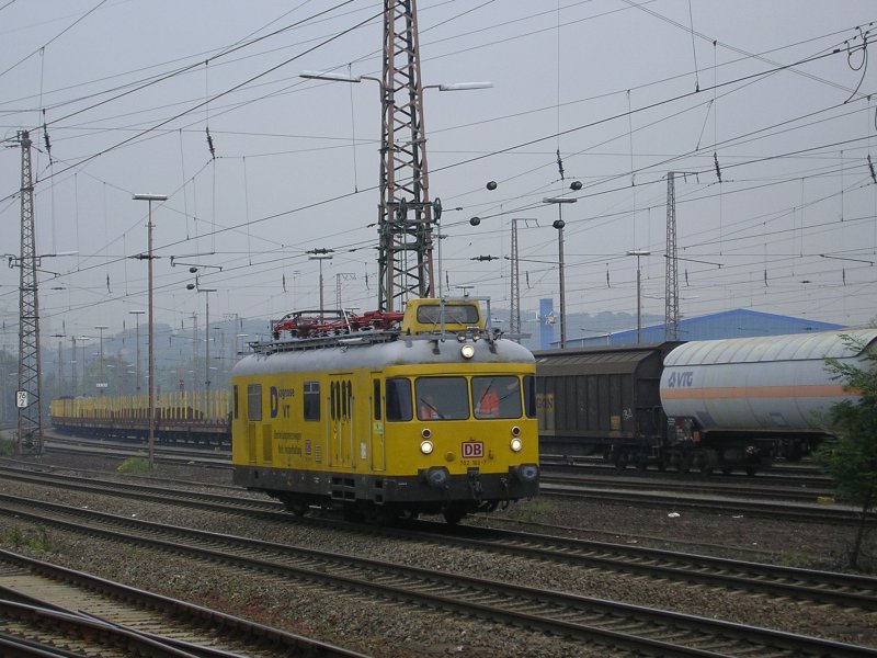 BR 702 163-7,Diagnose VT der DB-Netz-Instandhaltung,Durchfahrt
in Hagen Vorhalle.(29.09.2008)