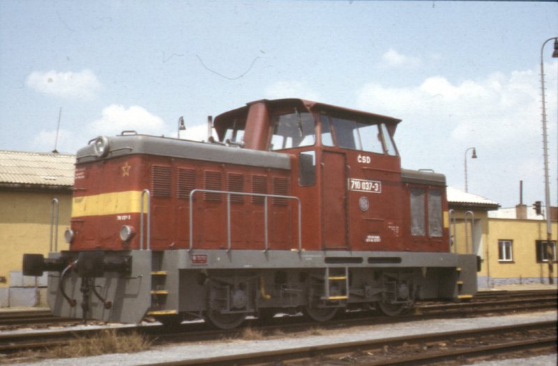 BR 710 037 (Breclav 1989)