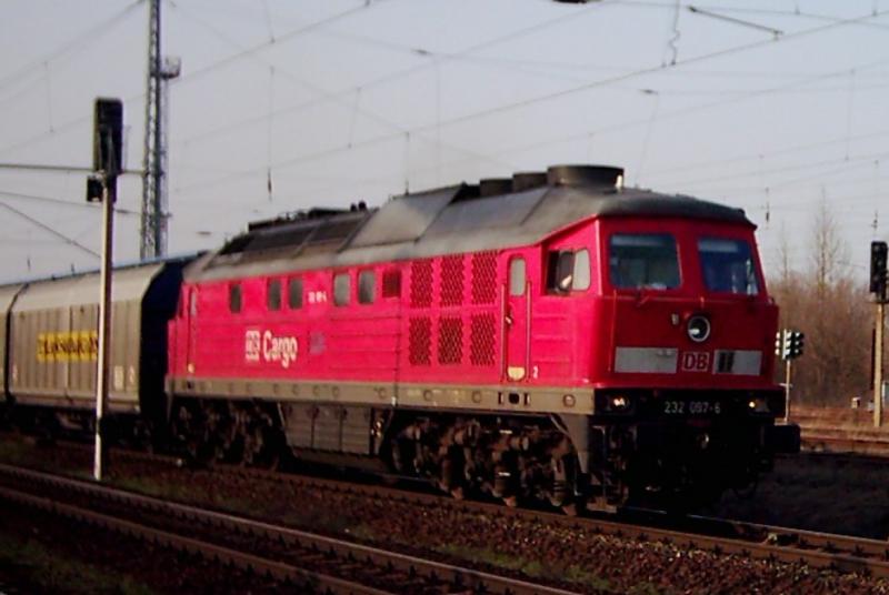 BR232 bei der Ausfahrt Rostock-Seehafen in Richtung Stralsund