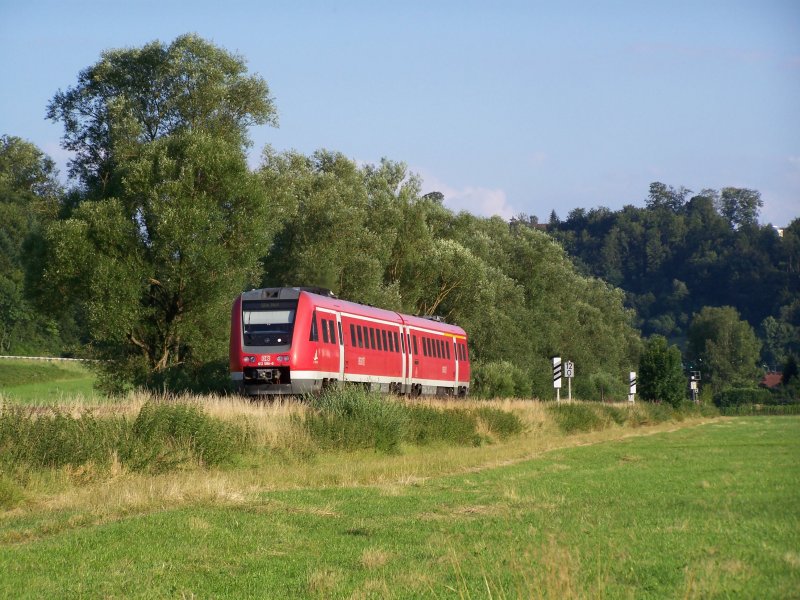 Br.612 590-0 fuhr am 25.Juli 2007 als IRE von Aalen nach Ulm Hbf. 
Aufgenommen kurz vor Knigsbronn.