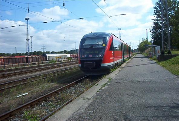 BR642 am Haltepunkt Rostock-Toitenwinkel