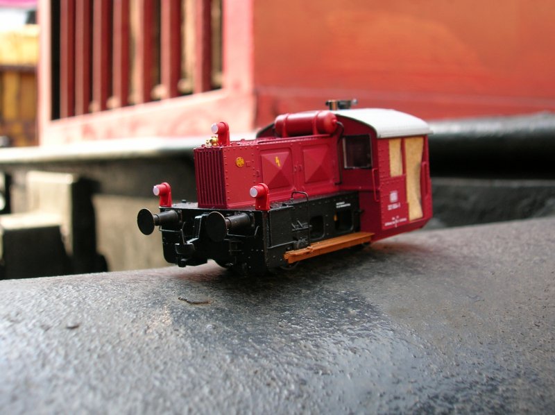 Brawa Kf 2 in HO auf der pufferbohle ihres vorbildes.