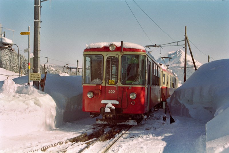 Bt 222 BDeh 2/4 73 Les Pliades 07.03.2009