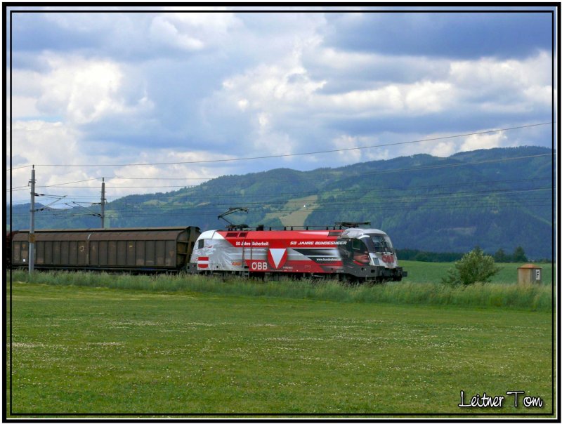 Bundesheer Taurus 1116.246 mit einem Gterzug in Richtung Zeltweg 1.6.2007 
