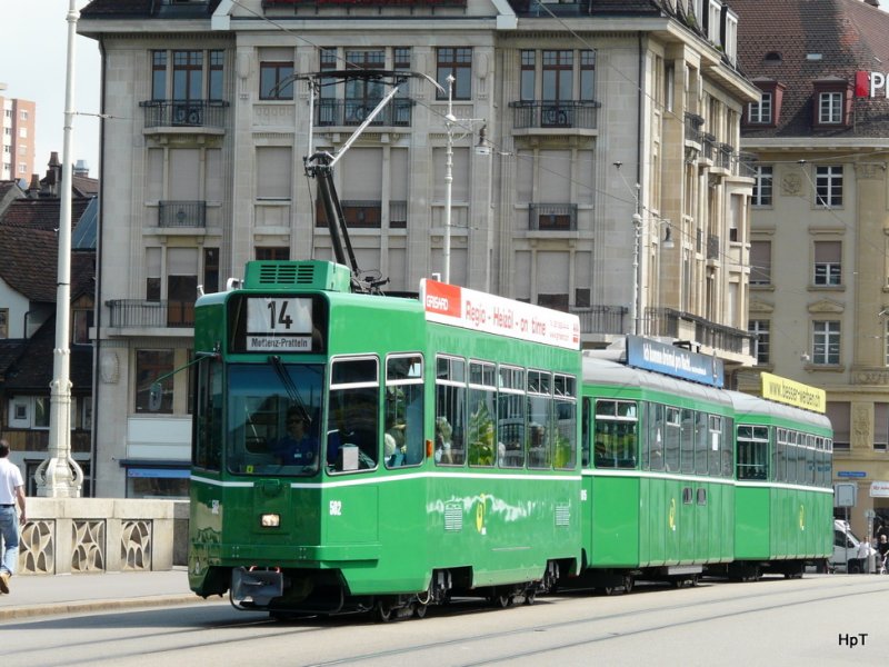 BVB - Tram Be 4/4 502 mit Beiwagen unterwegs auf der Linie 14 in der Stadt Basel am 28.06.2009