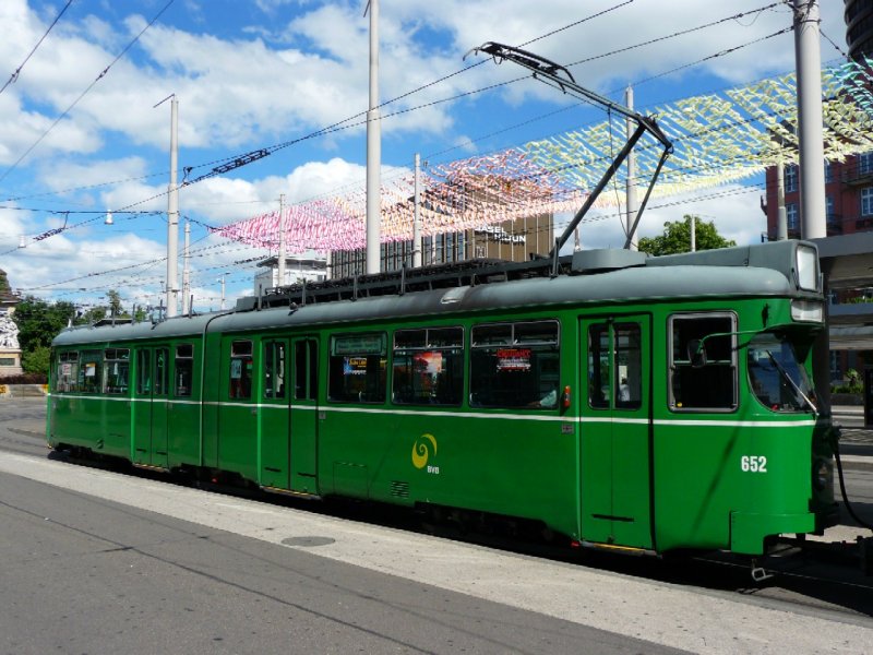 BVB Tram Be 4/6 652 unterwegs auf der Linie 1 /14 in Basel am 03.08.2008