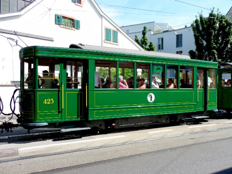 BVB - Tramanhnger C 423 unterwegs in Riehen bei der 100 Jahr Feier der Linie 6 am 10.08.2008