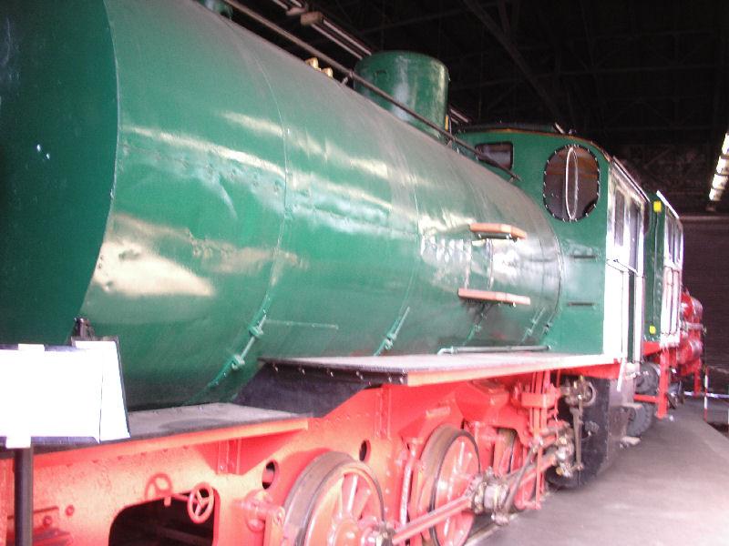 C-gekuppelte Dampfspeicherlok im Lokschuppen des Museums Bw Chemnitz