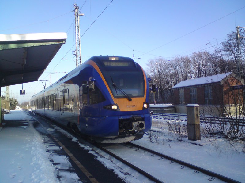 cantus 427 005 in Eichenberg kurz vor der Abfahrt Richtung Kassel.