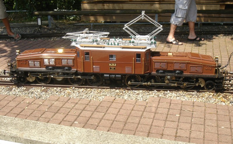 Ce 6 8  7 1/4 Zoll im Yse Bhnli am Rhy