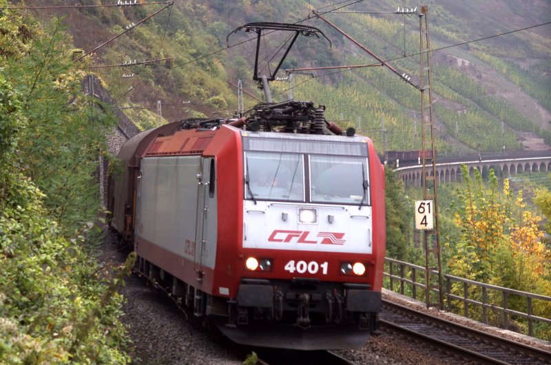 CFL 4001 auf dem Pndericher Wiadukt