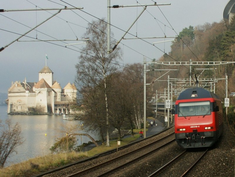 Chteau de Chillon Variationen II : Interegio 1725 von Genve-Aroport nach Brig.
(21.12.2008)