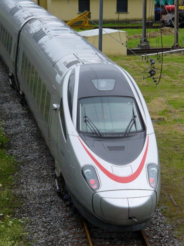 Cisalpino - Detailaufname der zweiten Frontpartie des ETR 610 001 Abgestellt hinter dem SBB Depot in Biel / Bienne am 10.07.2007