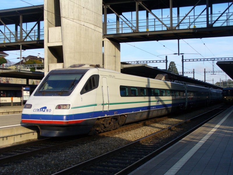 Cisalpino - Triebwagen ETR  470 007 bei der Ausfahrt aus dem Bahnhof von Spiez am 20.09.2007