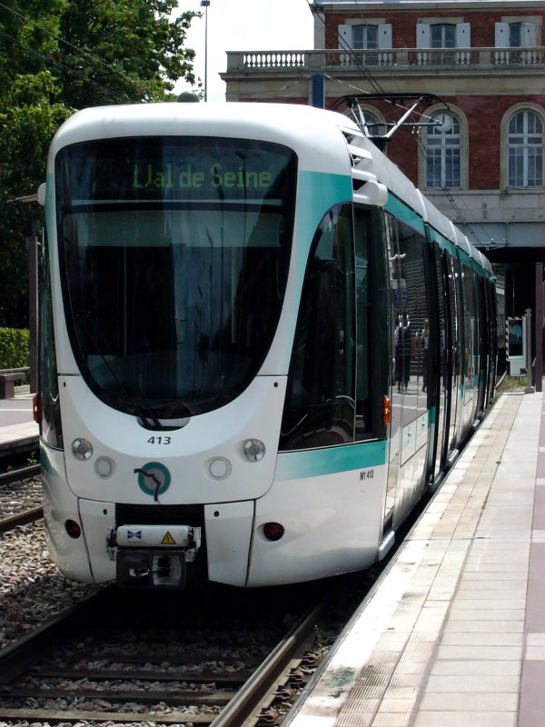 Citadis 413 an der Haltestelle Pont de Svres am 29.07.07