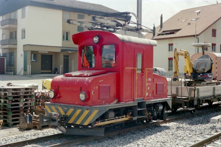 CJ 1000 mm ..Te 2/2  504 + Kk 343.. im Bahnhof von Les Breuleux am 24.06.2006