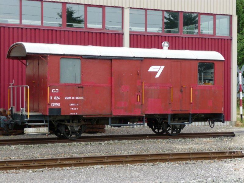 CJ - Diesntwagen X 824 in Saingnelegier am 01.08.2008