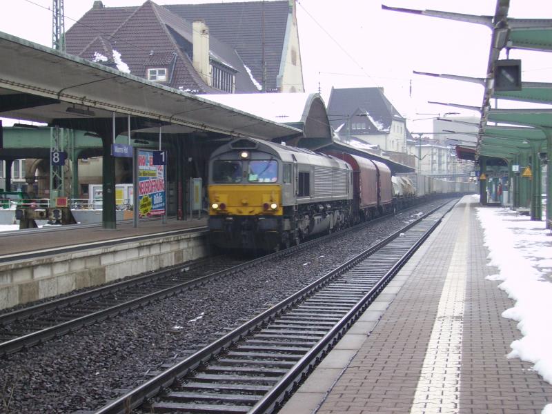 Class 66 am 8.3.06 in Worms.