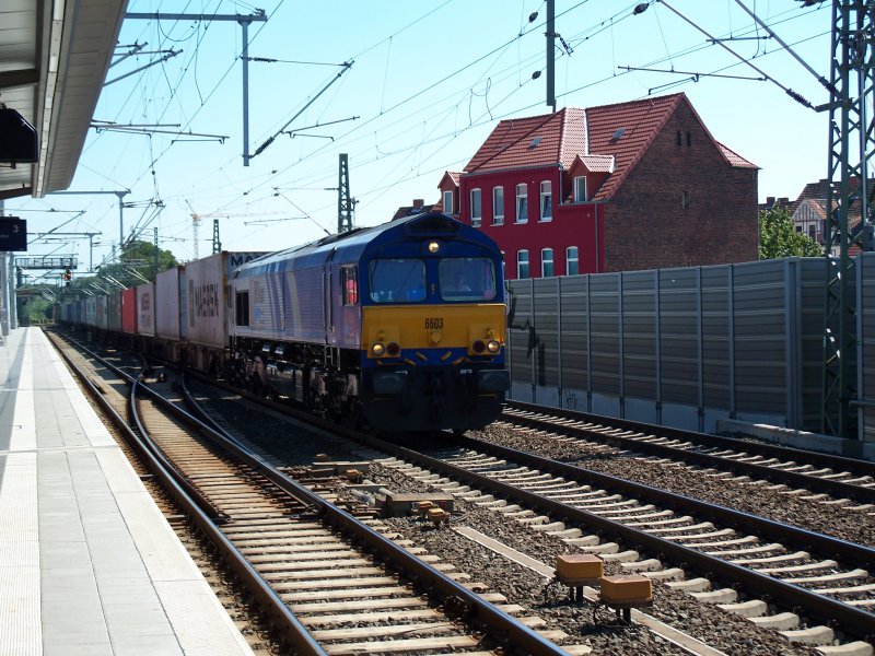 Class 6603 fhrt durch Hannover Linden (4.8.2007) 