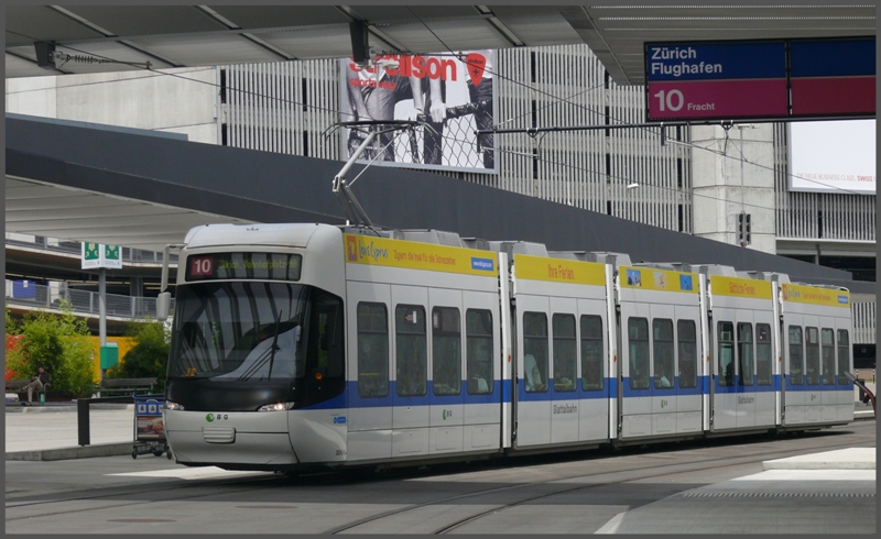 Cobra 3063 in Zrich Flughafen. (24.06.2009)
