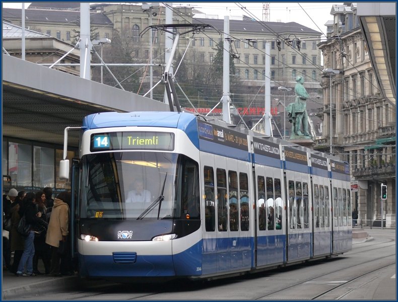 Cobra Tram 3044 der Linie 14 am Hauptbahnhof Zrich. (18.03.2008)