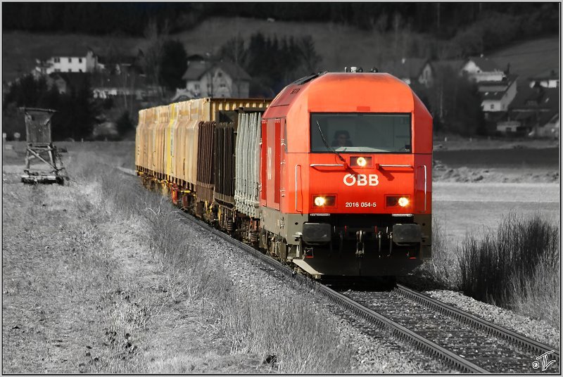 Colorkey Bild der Diesellok 2016 054 auf der Strecke Pls - Zeltweg. 
Aichdorf 19.03.2009