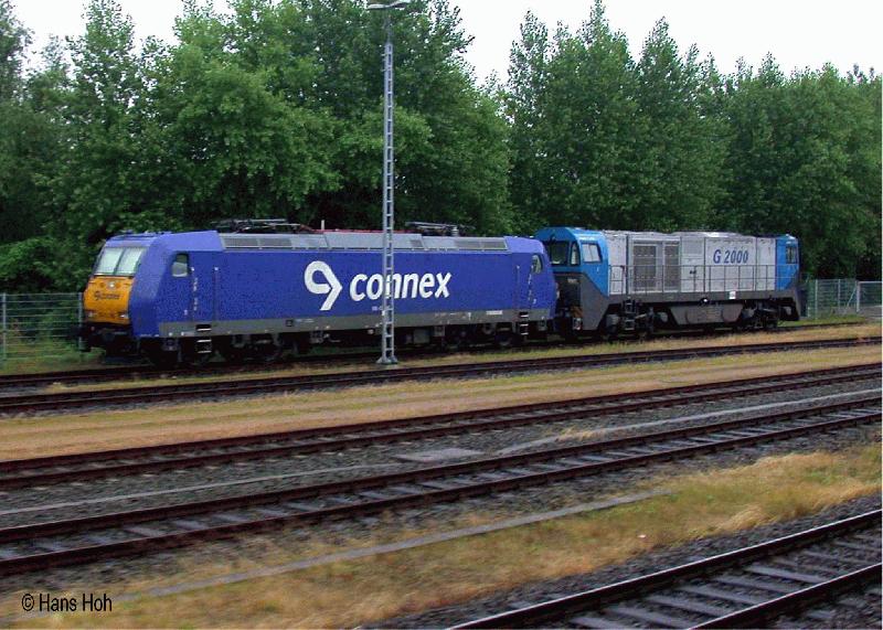 Connex Lok, BR 185, in Lbeck Hbf am 10.7.02.