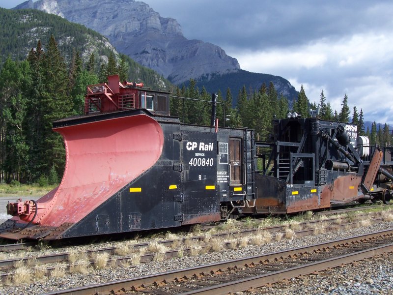 CP Rail Snowplow 400840 in Banff/Alberta am 27.08.2008