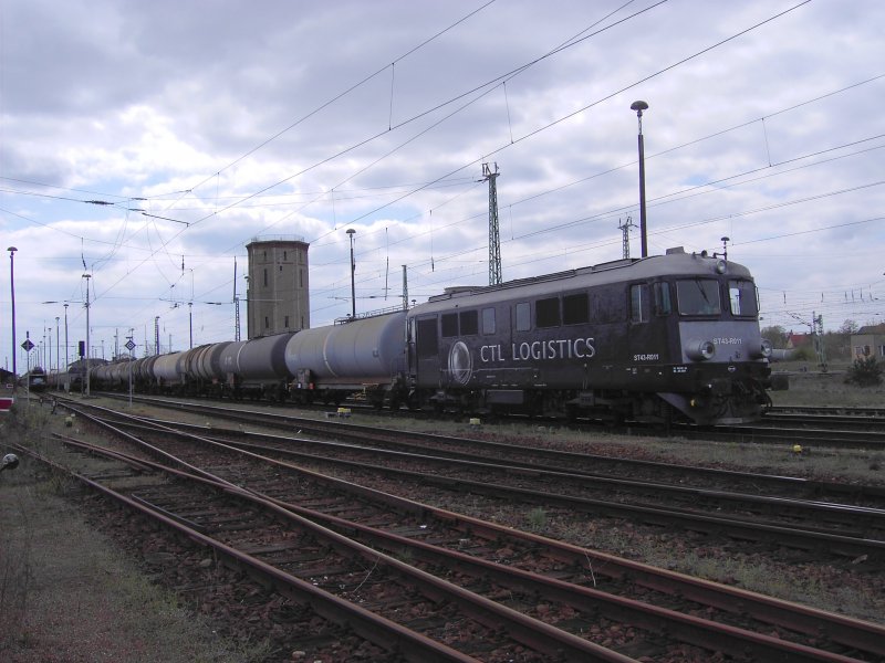 CTL ST43 R 011 am 20.04.2008 im DB Bahnhof Guben. Was mich wundert ist die Loknummer. Mit dieser Nummer kenne ich eigentlich eine andere Lok.  