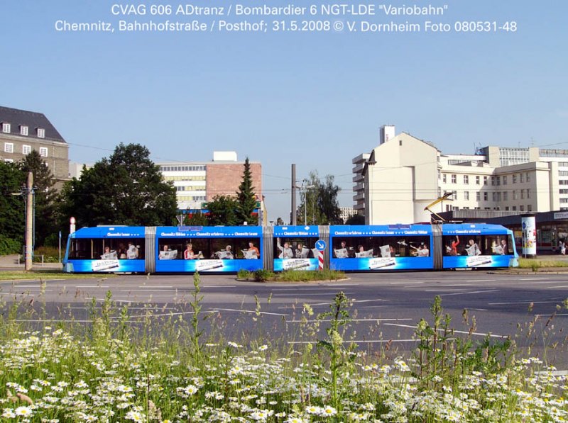 CVAG 606 neu mit Werbung fr  Freie Presse ; als Ersatz fr den abgestellten Tatrazug 499+500+750, nun in blau.