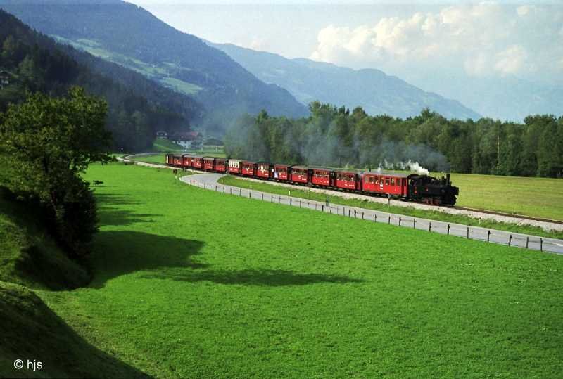 Dampfbummelzug mit Lok 3 zwischen Kaltenbach und Aschau (12. September 1992)