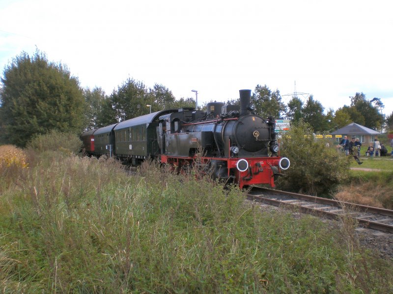 Dampflok AMPFLWANG  in Schmachtenhagen, Heidekrautbahn am 7. 10. 2007