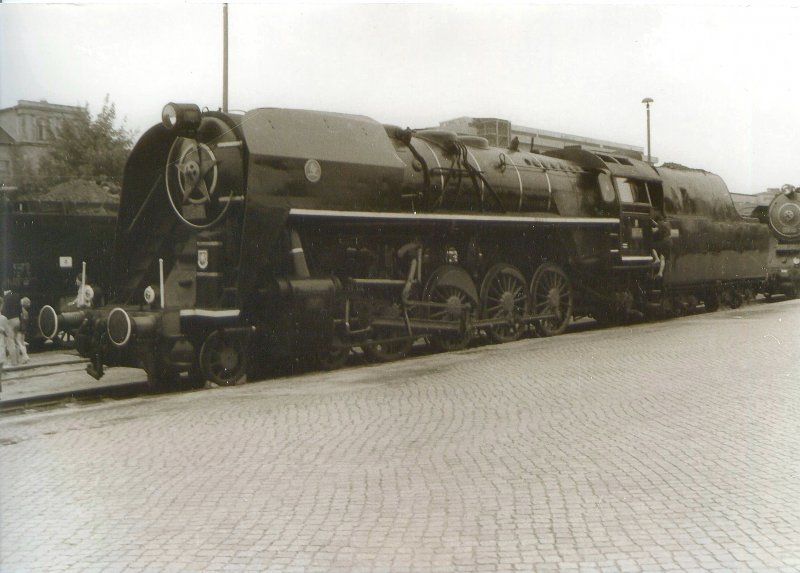 Dampflok der Baureihe 475 der CSD zur Fahrzeugausstellung 1984 in Radebeul-Ost