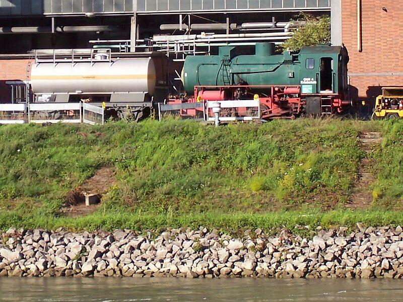 Dampfspeicherlok, Achsfolge C, am 21.10.2004 im Kraftwerk Mannheim-Neckarau.