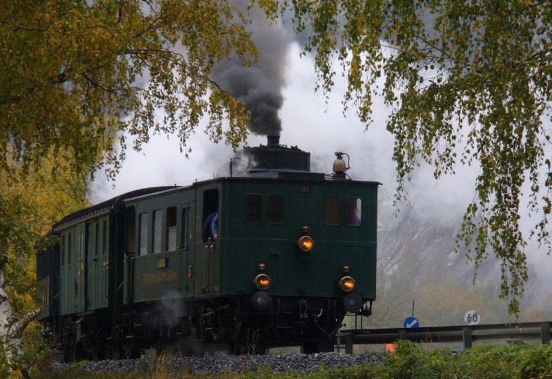 Dampftriebwagen CZm 1/2  31  Anlsslich des Dampflokfestes bei der RhB in Untervaz am 29.10.2006