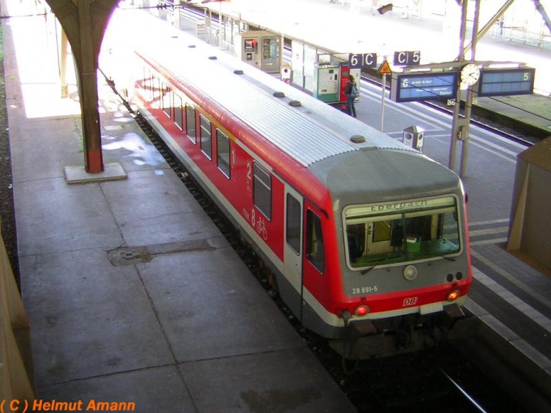 Darmstadt Hauptbahnhof am 05.05.2005 Bei genauerer Betrachtung der