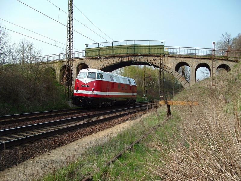 Das ist die 118 770 7 der IG Traditionslok. Fährt momentan für die MTEG. Foto entstand in Lehndorf.