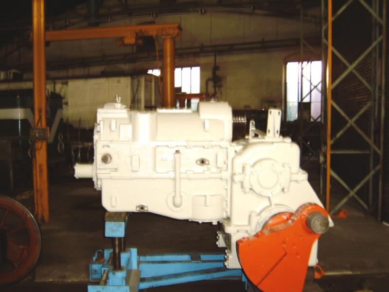 Das aufgearbeitete Getriebe von V15 1020/101 020 im Schsischen Einsenbahnmuseum Chemnitz Hilbersdorf, fotografiert zur Museumsnacht 20.05.06