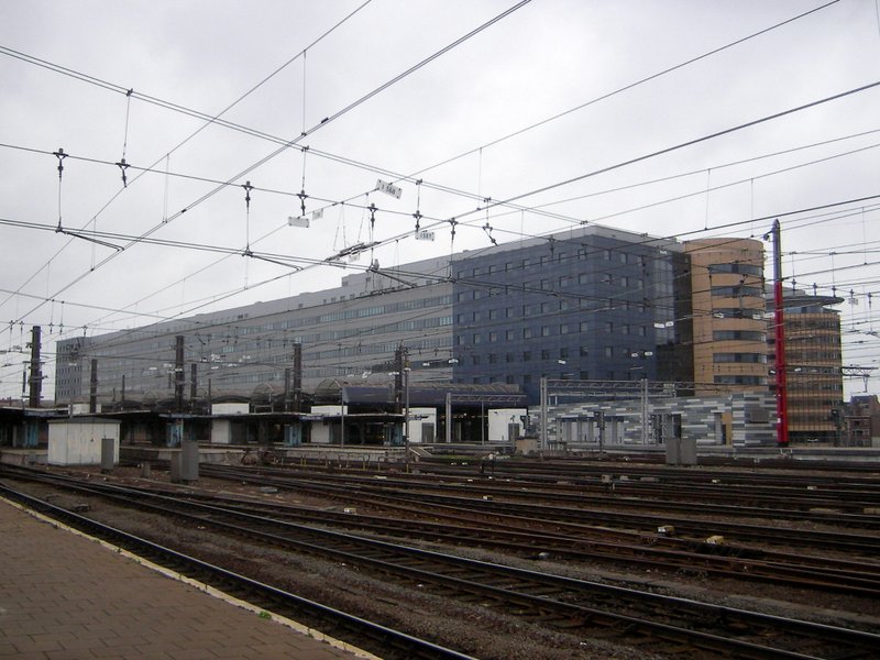 Das Bahnhofsgebude von Brssel Midi fotografiert am 09.03.08.