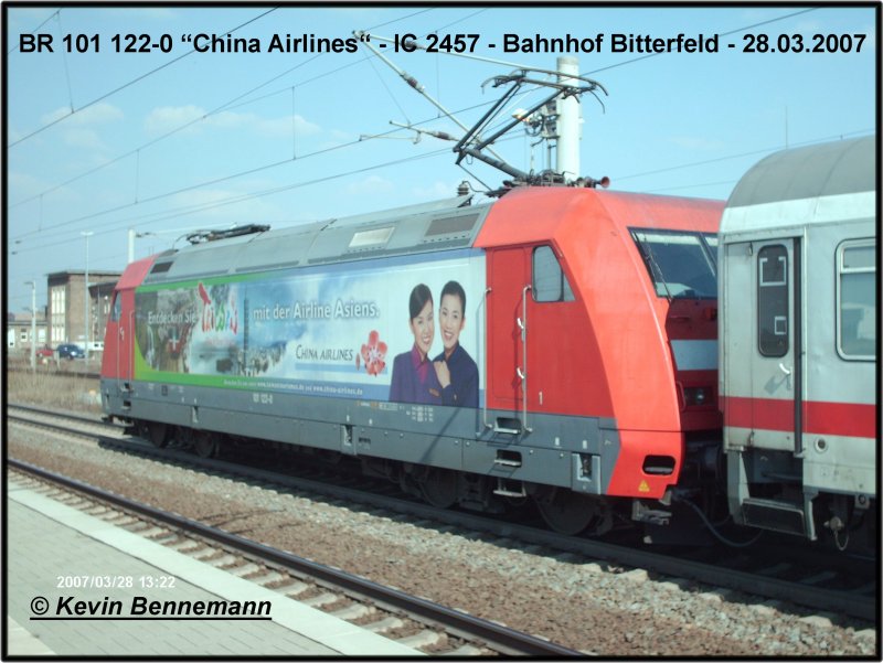 Das Bild sagt schon alles. Am 28.03.2007 zog BR 101 122-0 den IC 2457 nach Ostseebad Binz. Aufgenommen habe ich sie in Bitterfeld auf Gleis2.