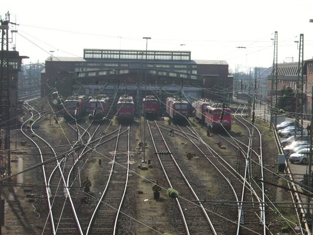 Das Frabkfurtet Depot 1 mit dem DB BR 111,110 und 143.