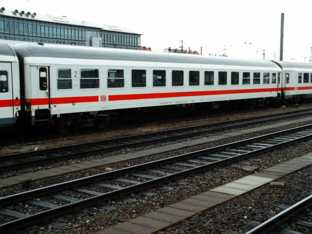 Das nennt man Kundenverarsche!! Ein ehemaliger Bimz als IC Wagen!