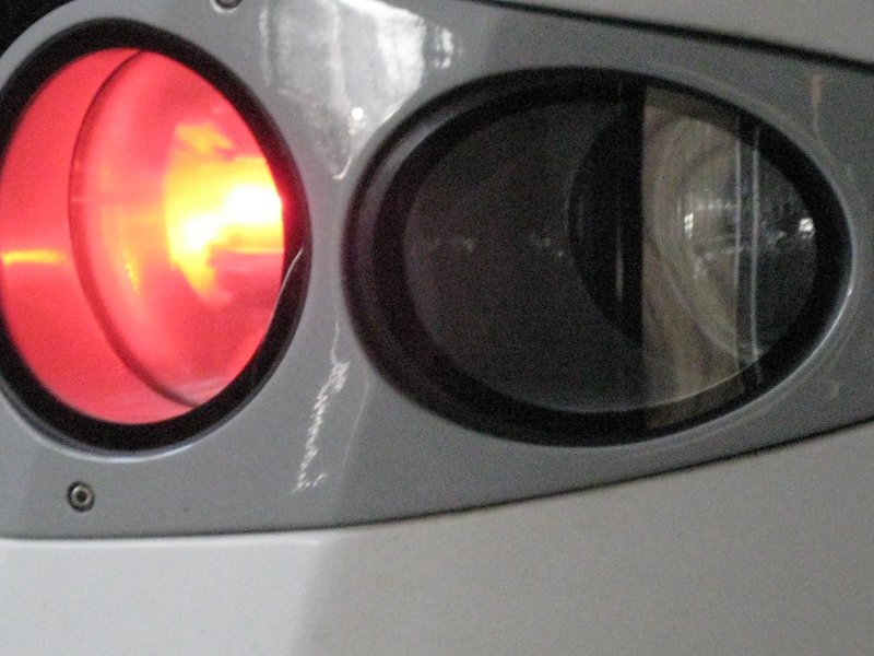 Das Rcklicht eines 703 'er.