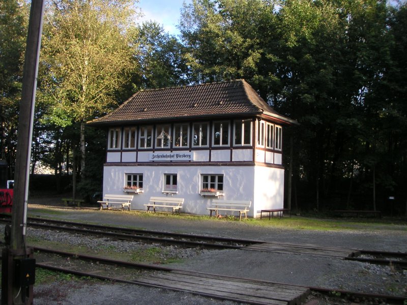 Das Stellwerk der Osnabrcker Dampflokfreunde im Zechenbahnhof Piesberg.
