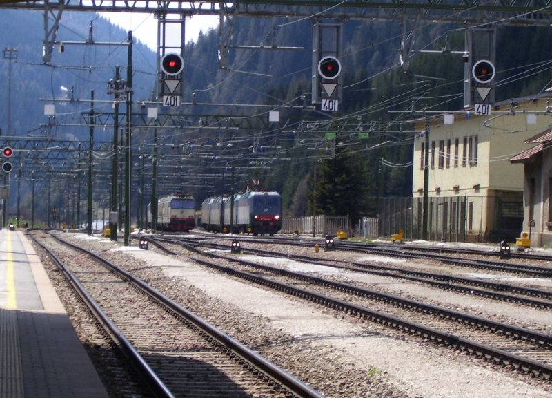 Das sdliche Gleisvorfeld im Bahnhof Brenner/Brennero; 08.05.2008