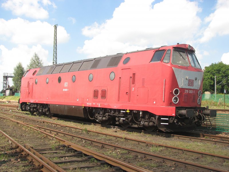 Das U-Boot 219 003-1 war beim Heizhausfest in Chemnitz-Hilbersdorf zu sehen.25.08.07